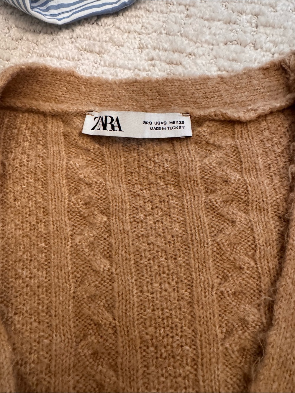 Zara Camel Brown Cable Knit V-Neck Cardigan - Picture 2 of 2